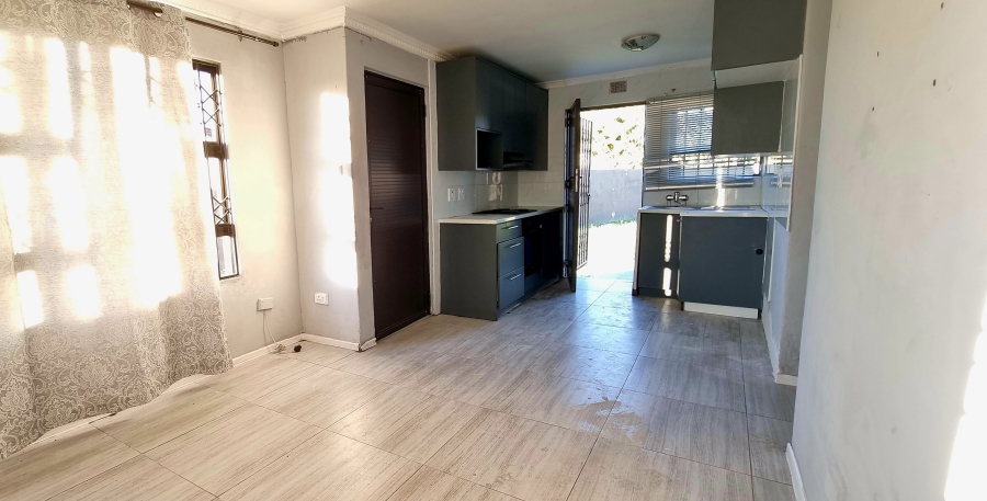 3 Bedroom Property for Sale in Amalinda North Eastern Cape